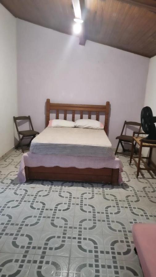 Hospedaria Divina Adega Guest House Кабо Фрио Екстериор снимка